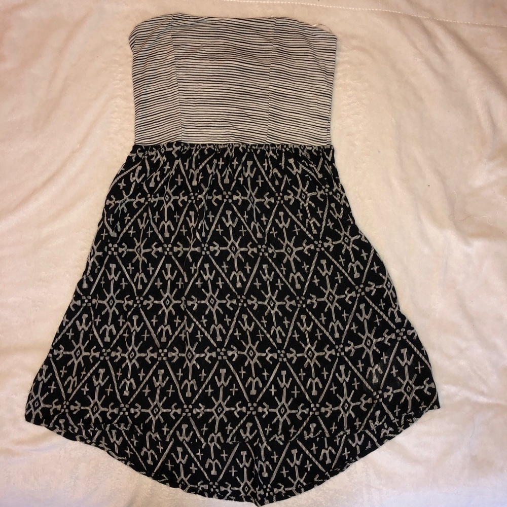 Roxy Strapless Summer Dress☀️